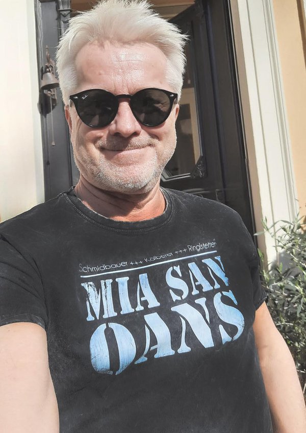 Mia san Oans - Unisex T-Shirt